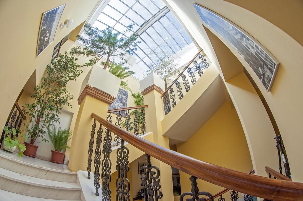 Hotel Labut Vrchlabi Exterior photo
